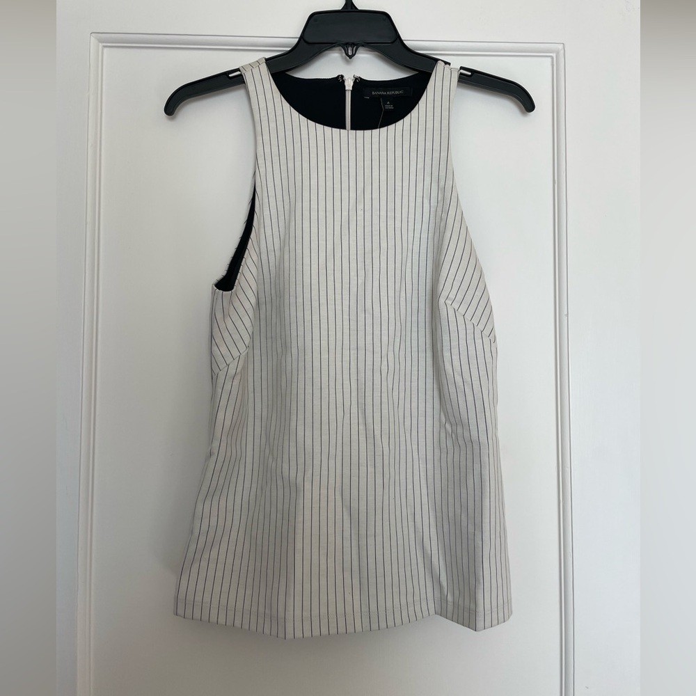 NWT Banana Republic Structured Pinstripe top